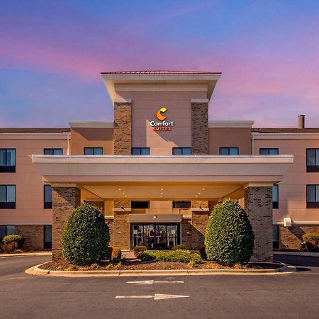 Comfort Suites Whitsett - Greensboro East Kültér fotó