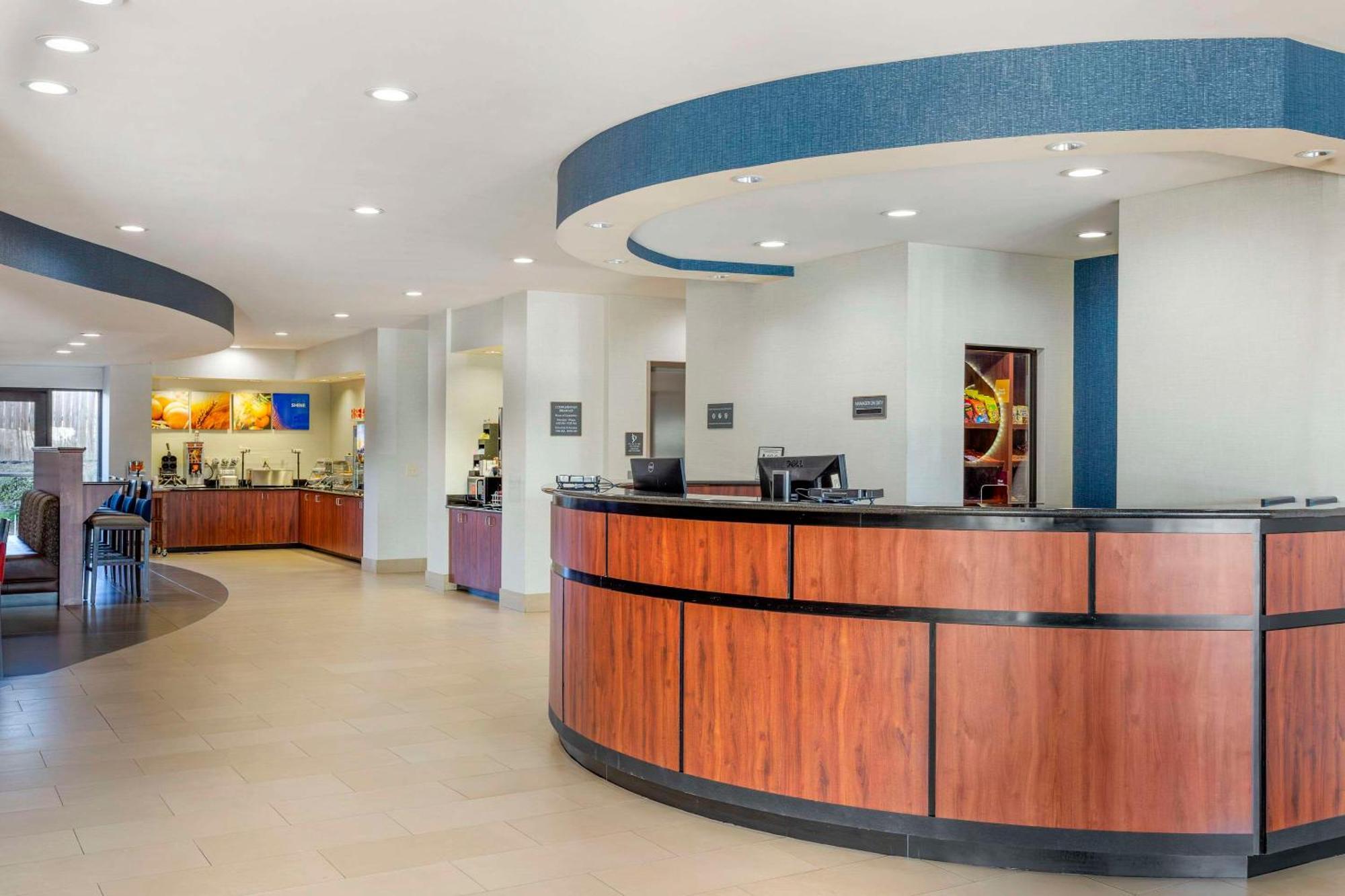 Comfort Suites Whitsett - Greensboro East Kültér fotó