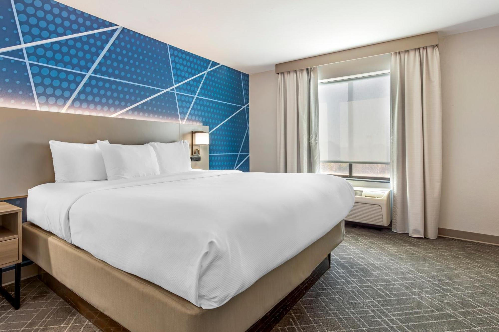 Comfort Suites Whitsett - Greensboro East Kültér fotó