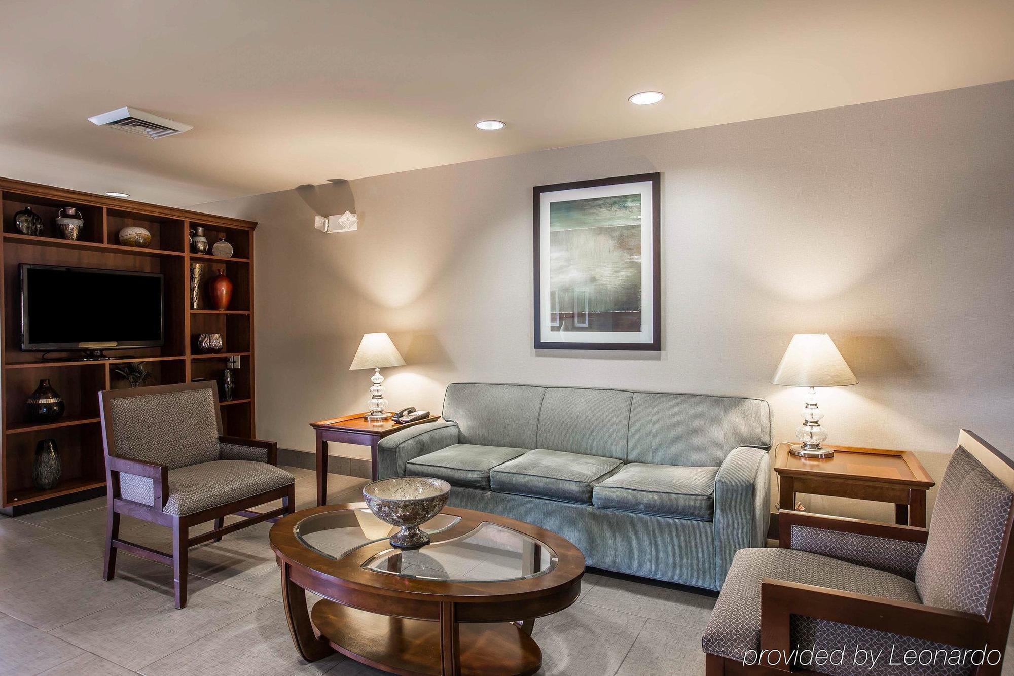 Comfort Suites Whitsett - Greensboro East Kültér fotó