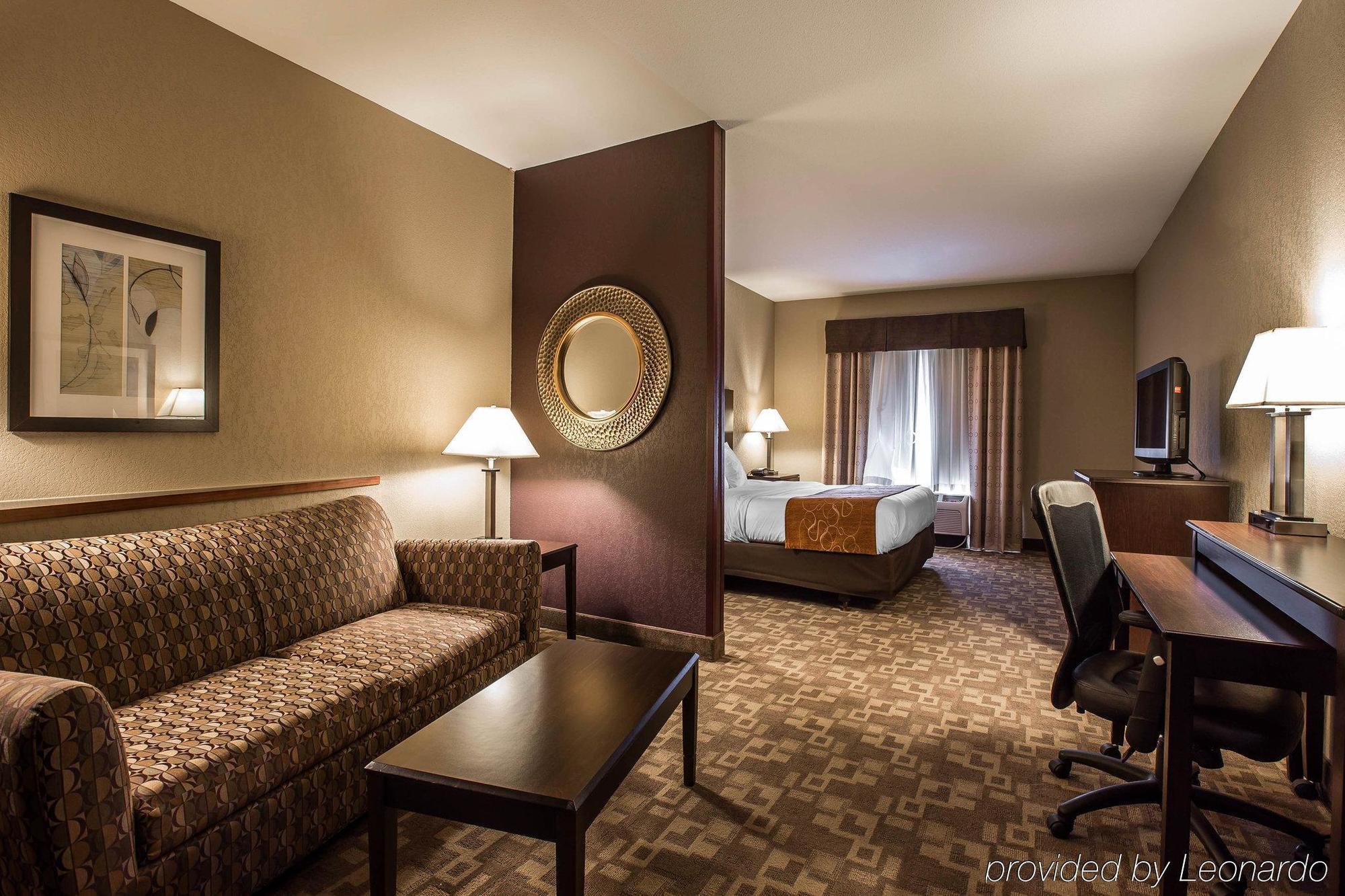 Comfort Suites Whitsett - Greensboro East Kültér fotó