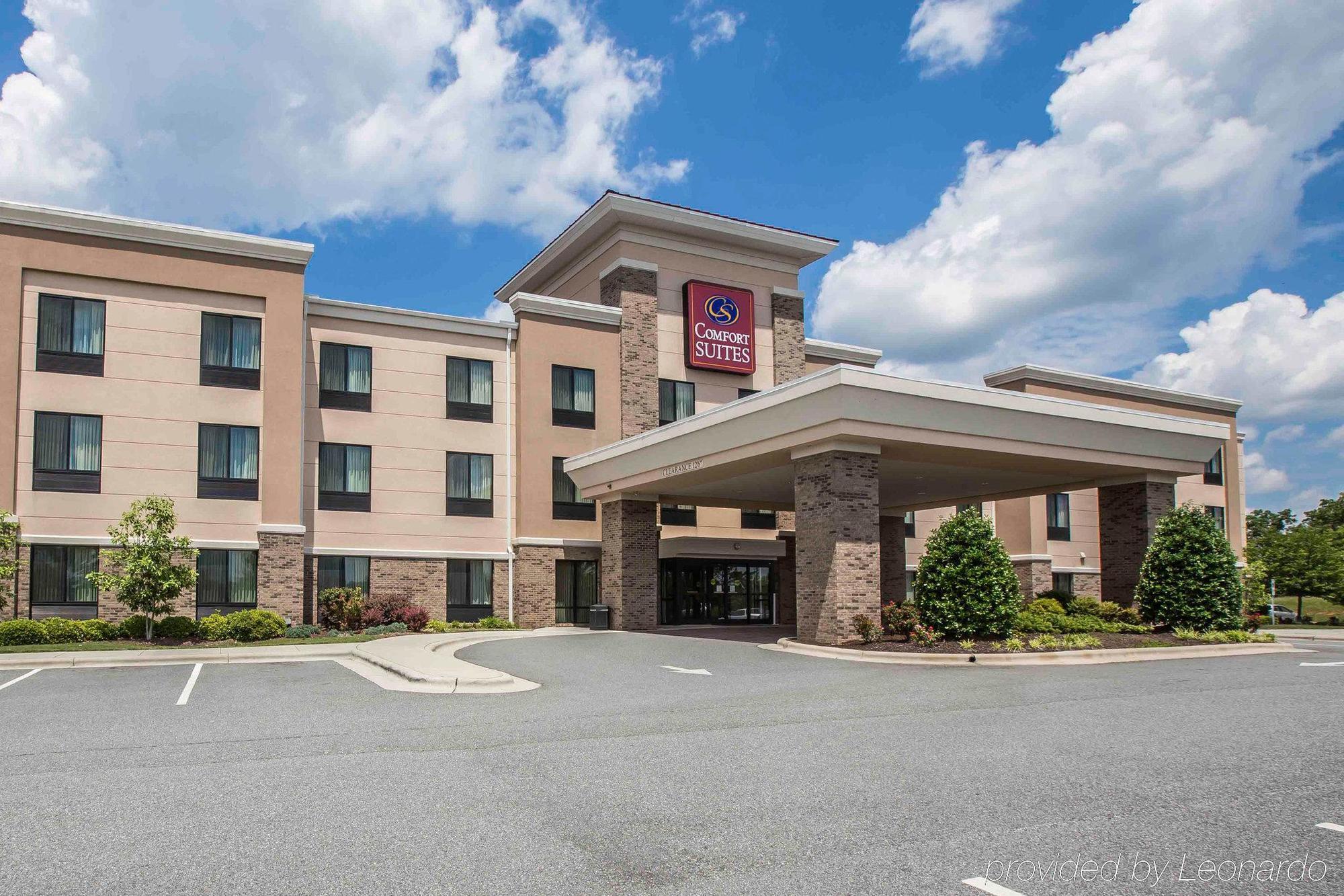 Comfort Suites Whitsett - Greensboro East Kültér fotó