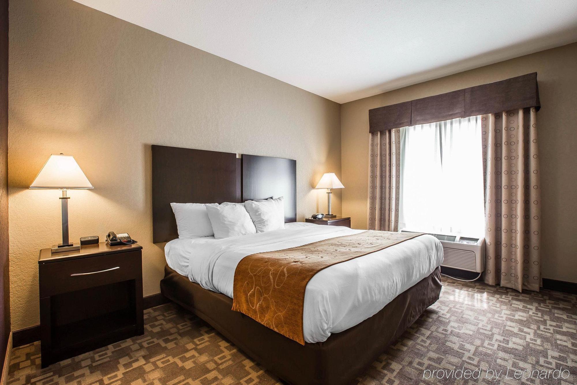 Comfort Suites Whitsett - Greensboro East Kültér fotó