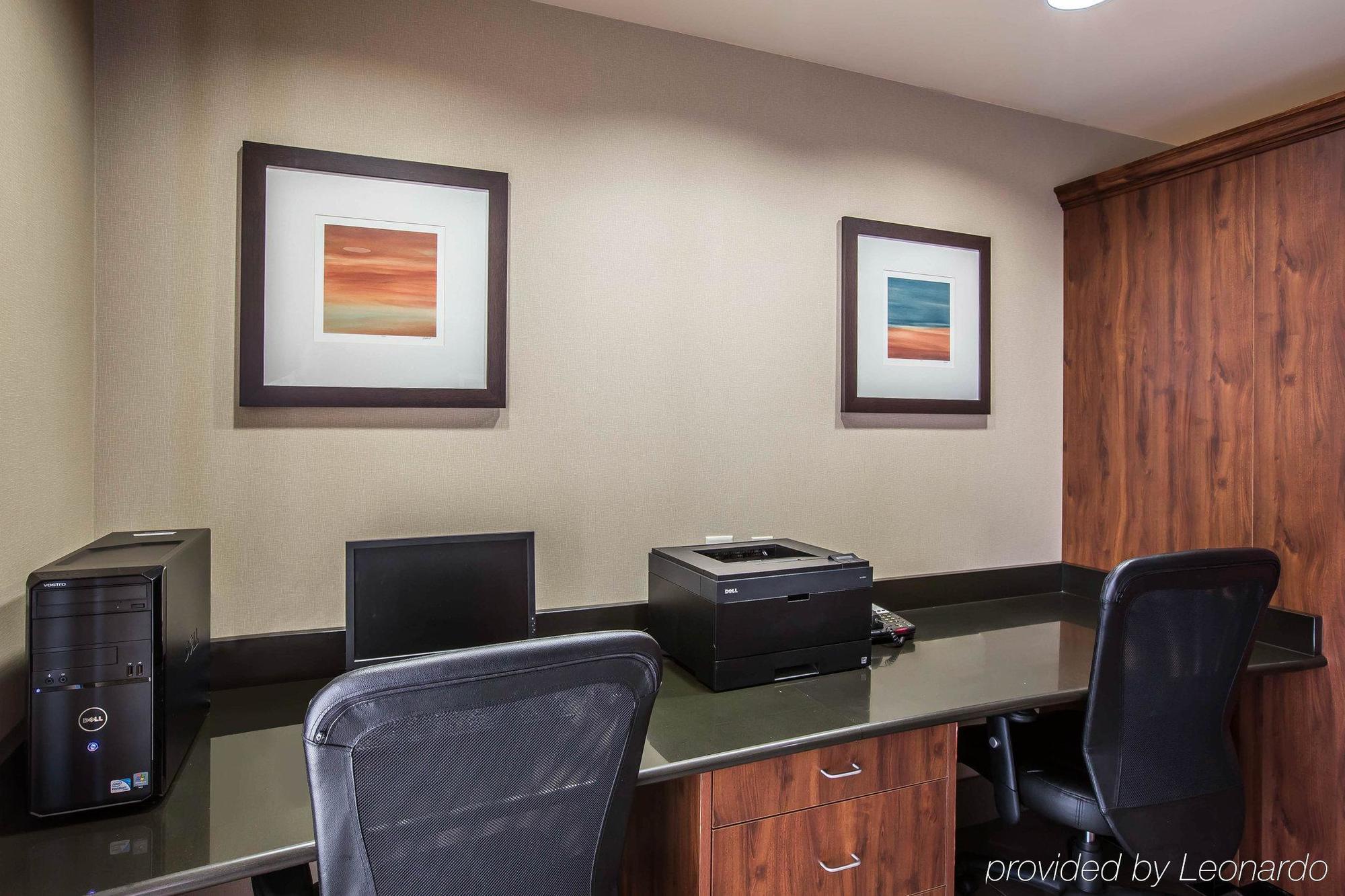 Comfort Suites Whitsett - Greensboro East Kültér fotó